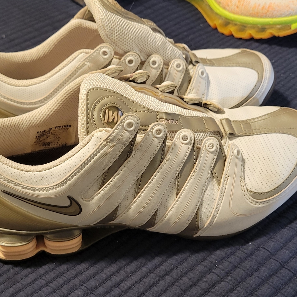 Nike Women's Shox Sneakers - Cream and Tan. Excellent Condition. 7.5